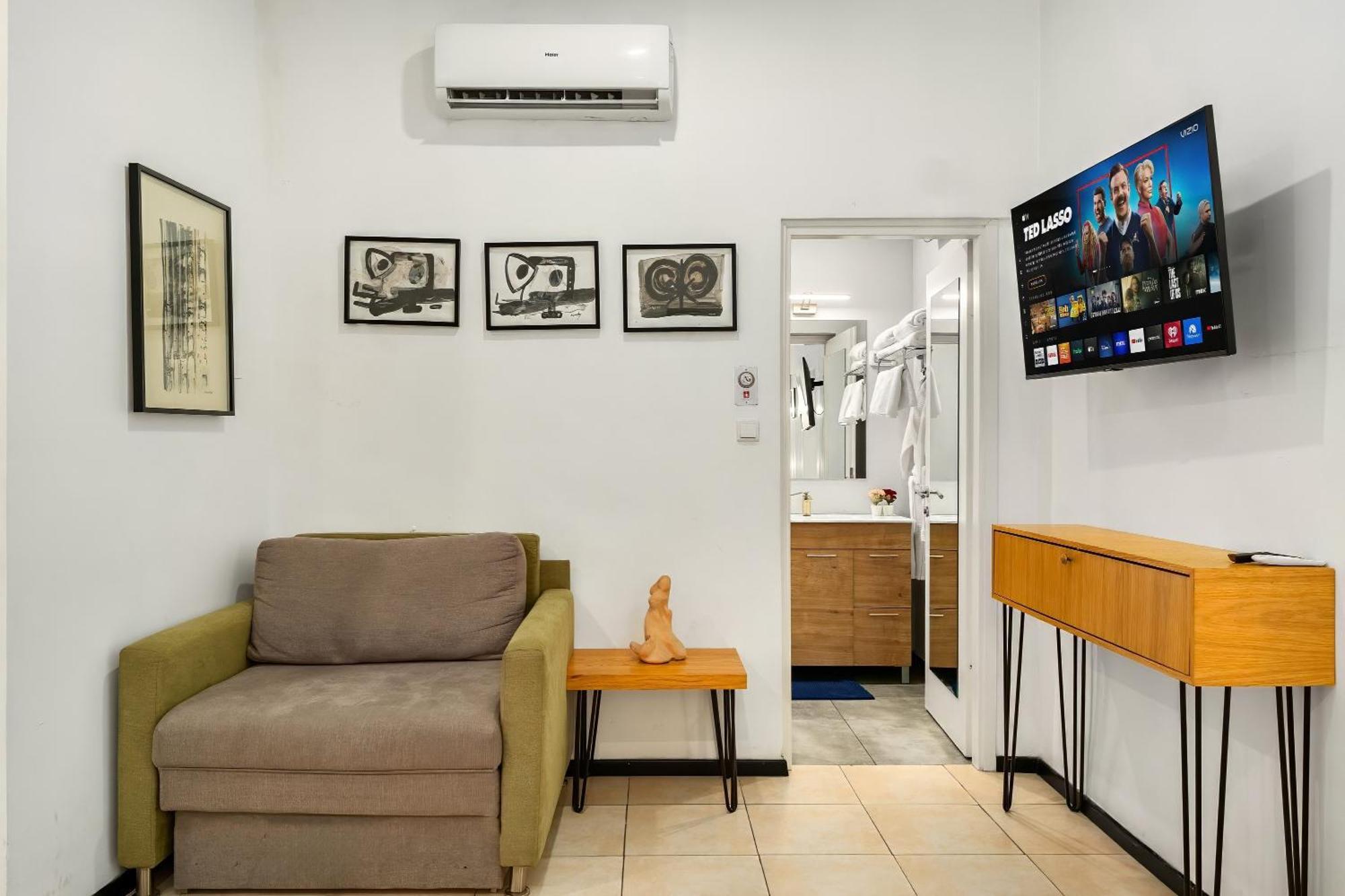 Aparthotel One Tlv