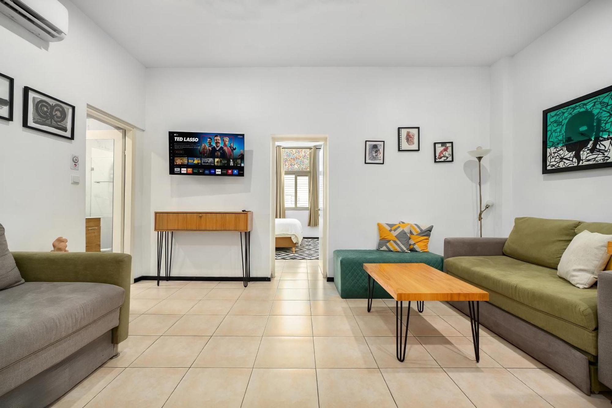 One Tlv Aparthotel 2*